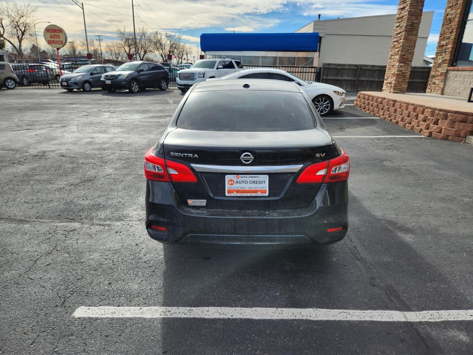 2017 NISSAN SENTRA S 6MT (3N1AB7AP2HY) with an 1.8L L4 SFI DOHC 16 engine, located at 8595 Washington St., Thornton, CO, 80229, (303) 287-5511, 39.852348, -104.978447 - Looking for a reliable and affordable pre-owned vehicle in the Thornton, CO area? Look no further than D1 Auto Credit - Thornton. Located in Thornton, CO, D1 Auto Credit is a trusted used car dealer serving customers in Denver County, Jefferson County, Adams County, and surrounding areas. Whether yo - Photo #6